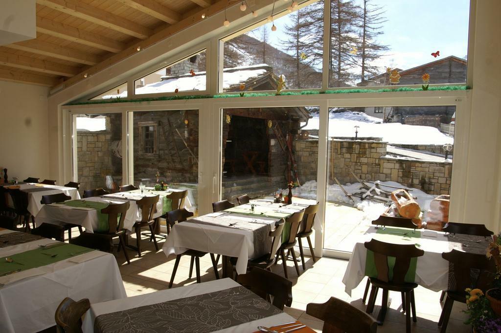 Hotel Baergsunnu Saas-Grund Exteriér fotografie